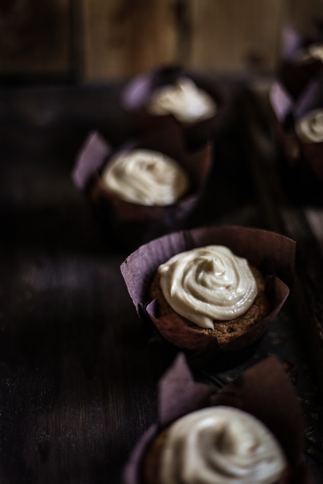 Banana Chocolate Chip Cupcakes With Peanut Butter Buttercream