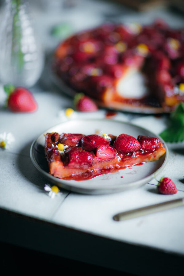 Sliced Strawberry Pastry