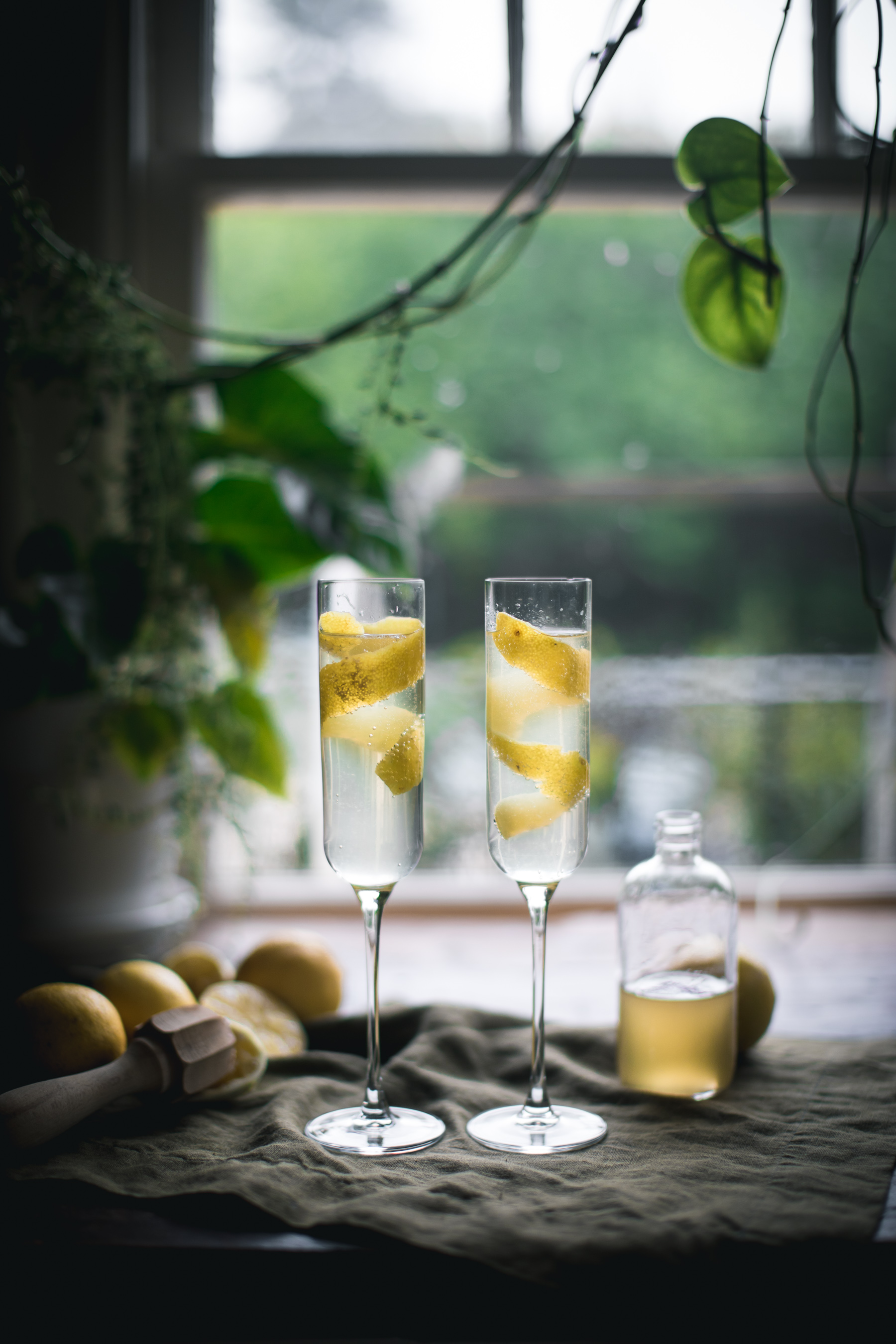 Ginger French 75 Cocktail