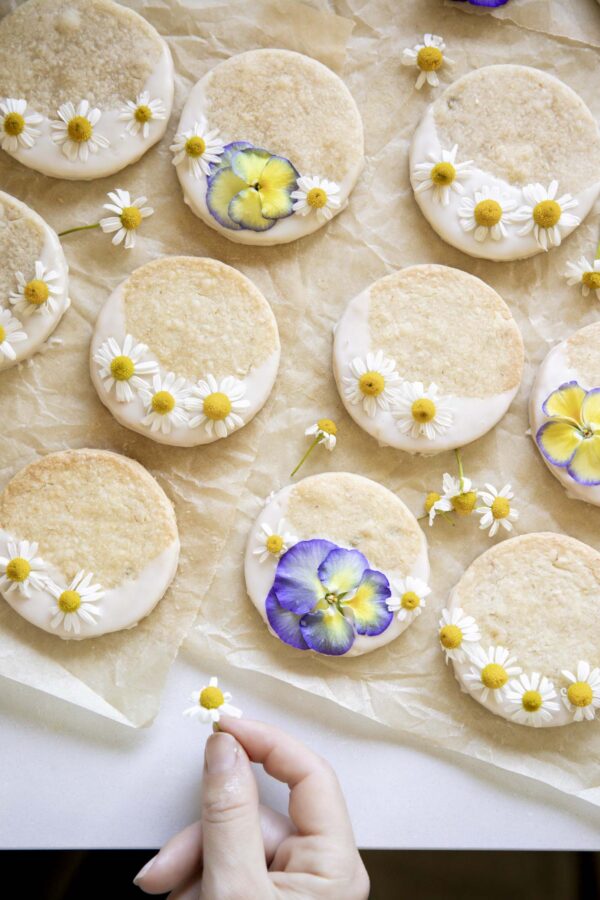 Chamomile Tea Shortbread Cookies