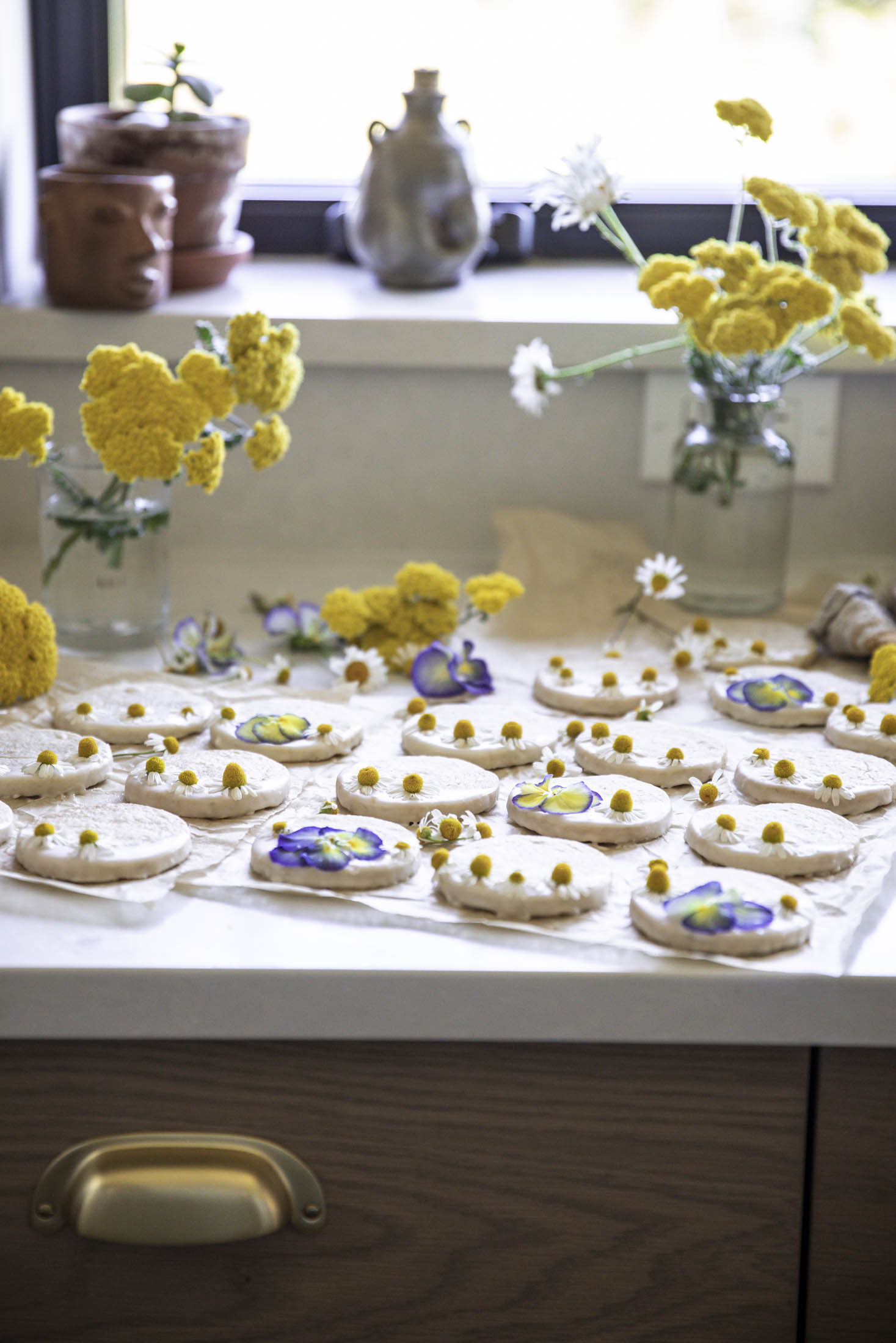 Edible flower shortbread cookies